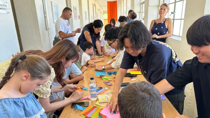 マルタの図書館での折紙のワークショップ