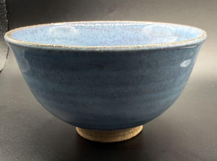 盆略点前にも使える唐津焼の抹茶茶碗